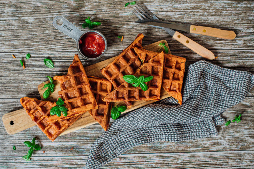 V born recept na vafle s pr chu ou pizze ktor zachutia ka d mu